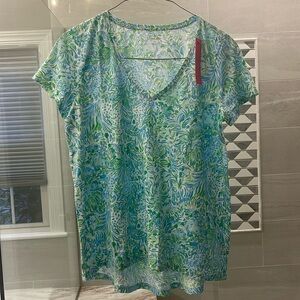 Lilly Pulitzer Green and Blue Floral Short Sleeve Tee